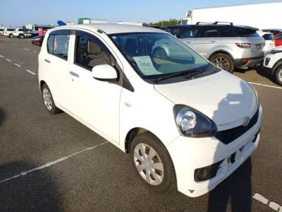 Daihatsu MIRA E S  с аукциона в Японии