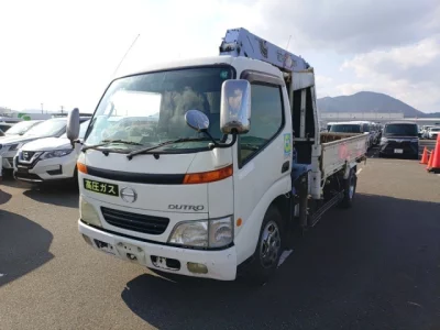 Hino DUTRO