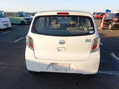 Daihatsu MIRA E S  с аукциона в Японии