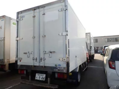 Isuzu ELF