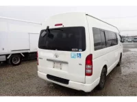 Toyota HIACE лот № 1008 оценка 3  с аукциона в Японии 1