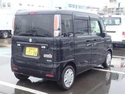 Suzuki Spacia