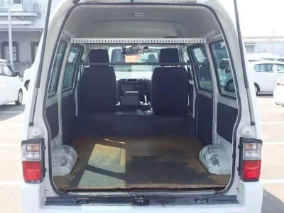 Mazda Bongo Van