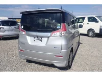 Mitsubishi DELICA D2 лот № 1011 оценка 3.5  с аукциона в Японии 1