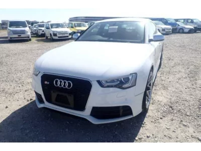 Audi S5