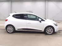 Renault LUTECIA лот № 9057 оценка 4  с аукциона в Японии 2