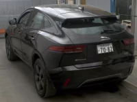 Jaguar E-PACE лот № 2226 оценка 4  с аукциона в Японии 1