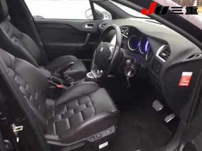 Citroen DS4  с аукциона в Японии