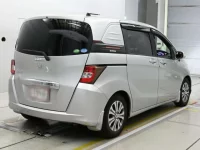 Honda FREED лот № 30463 оценка 3.5  с аукциона в Японии 1