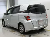 Honda FREED лот № 30463 оценка 3.5  с аукциона в Японии 5