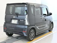 Daihatsu TANTO лот № 104 оценка 4.5  с аукциона в Японии 1