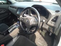 Honda VEZEL лот № 30006 оценка 4  с аукциона в Японии 8