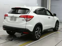 Honda VEZEL лот № 30053 оценка 4.5  с аукциона в Японии 1