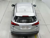 Honda VEZEL лот № 30095 оценка 4  с аукциона в Японии 7