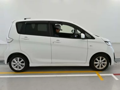 Mitsubishi ek Custom
