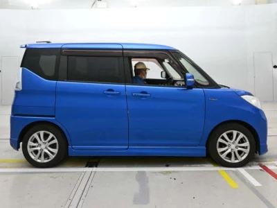 Mitsubishi Delica D:2