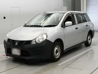 Mitsubishi LANCER VAN  с аукциона в Японии