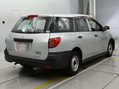 Mitsubishi LANCER VAN  с аукциона в Японии