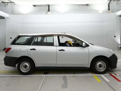 Mitsubishi LANCER VAN  с аукциона в Японии