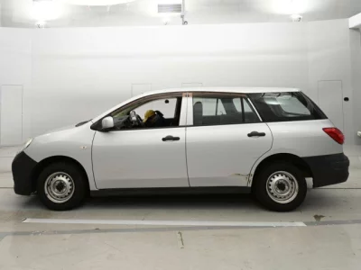 Mitsubishi LANCER VAN  с аукциона в Японии