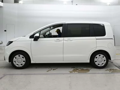 Honda FREED  с аукциона в Японии
