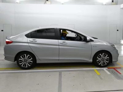 Honda GRACE