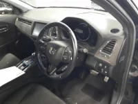 Honda VEZEL лот № 36019 оценка 4  с аукциона в Японии 8