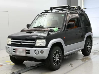 Mitsubishi Pajero Mini
