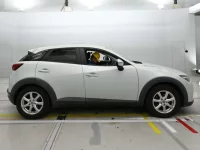 Mazda CX-3 лот № 30098 оценка 4  с аукциона в Японии 2