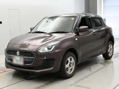 Suzuki SWIFT  с аукциона в Японии
