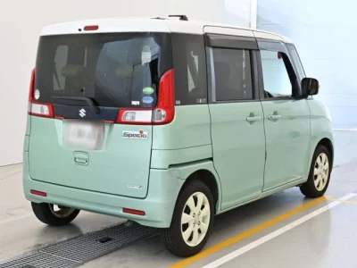 Suzuki Spacia