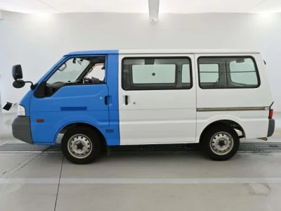 Mazda Bongo Van