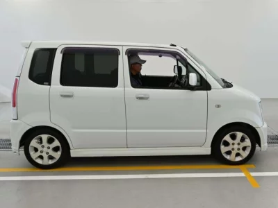 Suzuki WAGON R  с аукциона в Японии