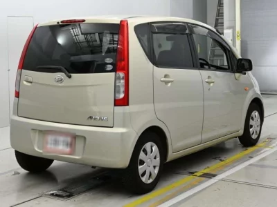 Daihatsu MOVE  с аукциона в Японии