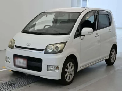 Daihatsu MOVE  с аукциона в Японии