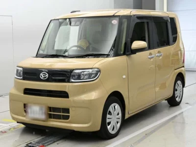 Daihatsu TANTO  с аукциона в Японии