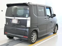 Honda N BOX лот № 3284 оценка R  с аукциона в Японии 1