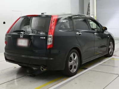 Honda STREAM  с аукциона в Японии