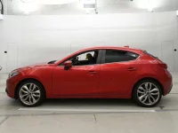 Mazda AXELA лот № 30559 оценка 3.5  с аукциона в Японии 3