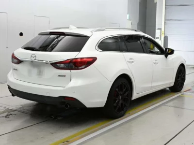 Mazda Atenza