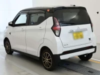 Mitsubishi EK X EV лот № 3292 оценка 4  с аукциона в Японии 5