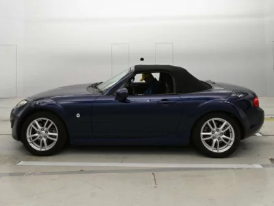 Mazda Roadster
