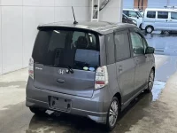 Honda LIFE лот № 1053 оценка 3.5  с аукциона в Японии 1