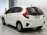 Honda FIT лот № 11092 оценка 3.5  с аукциона в Японии 5