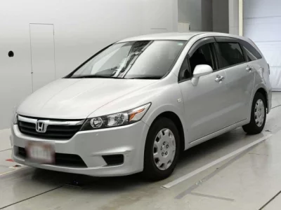 Honda STREAM  с аукциона в Японии