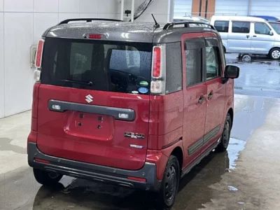 Suzuki Spacia Gear