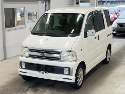 Daihatsu Atrai Wagon  с аукциона в Японии