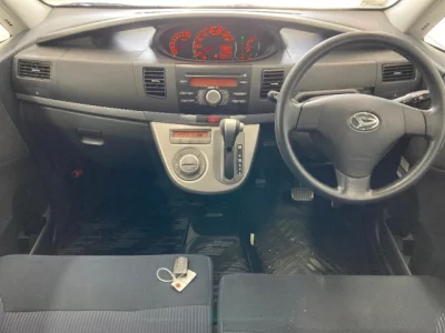 Daihatsu MOVE  с аукциона в Японии