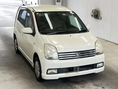 Daihatsu MIRA  с аукциона в Японии