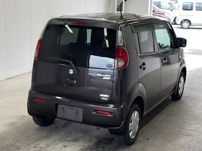 Suzuki MRWAGON
